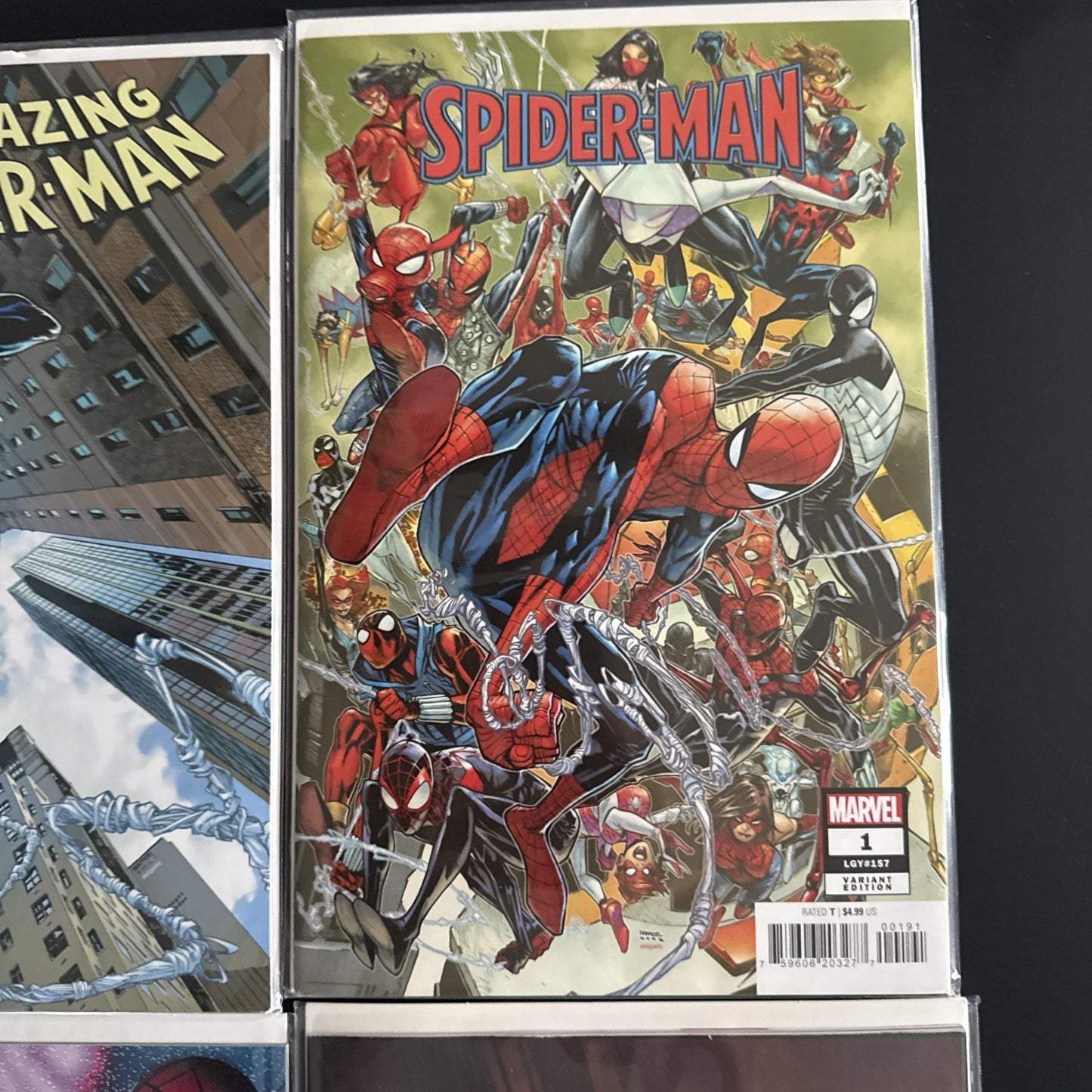 Spider-Man, spider Gwen, Miles Morales, Silk. Lobos Exclusive variant cover set