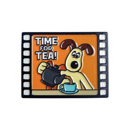 WALLACE & GROMIT GROMIT ENAMEL PIN BADGE FOC August 3, 2026