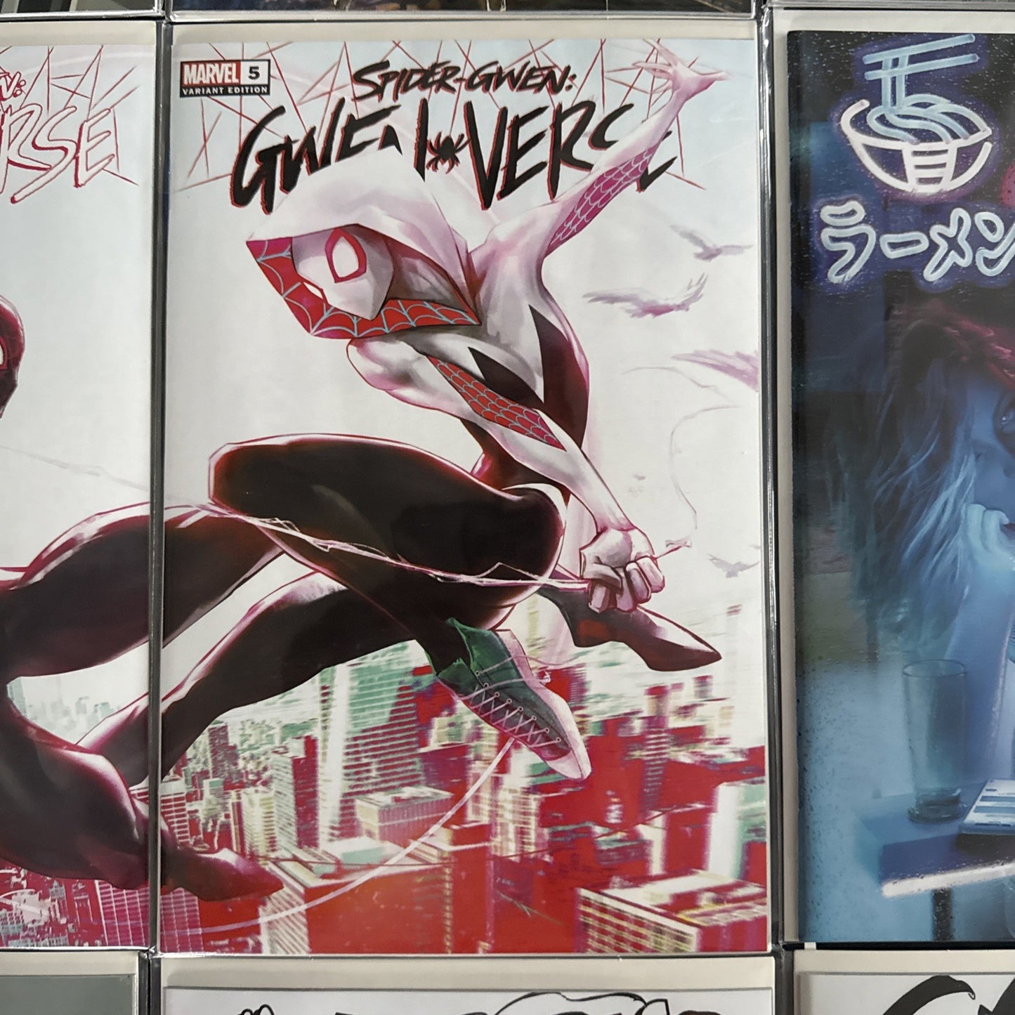 Spider-Man, spider Gwen, Miles Morales, Silk. Lobos Exclusive variant cover set